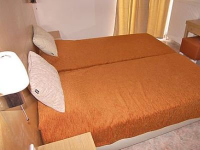Sunrise Hotel Apartments Ipsos Bagian luar foto